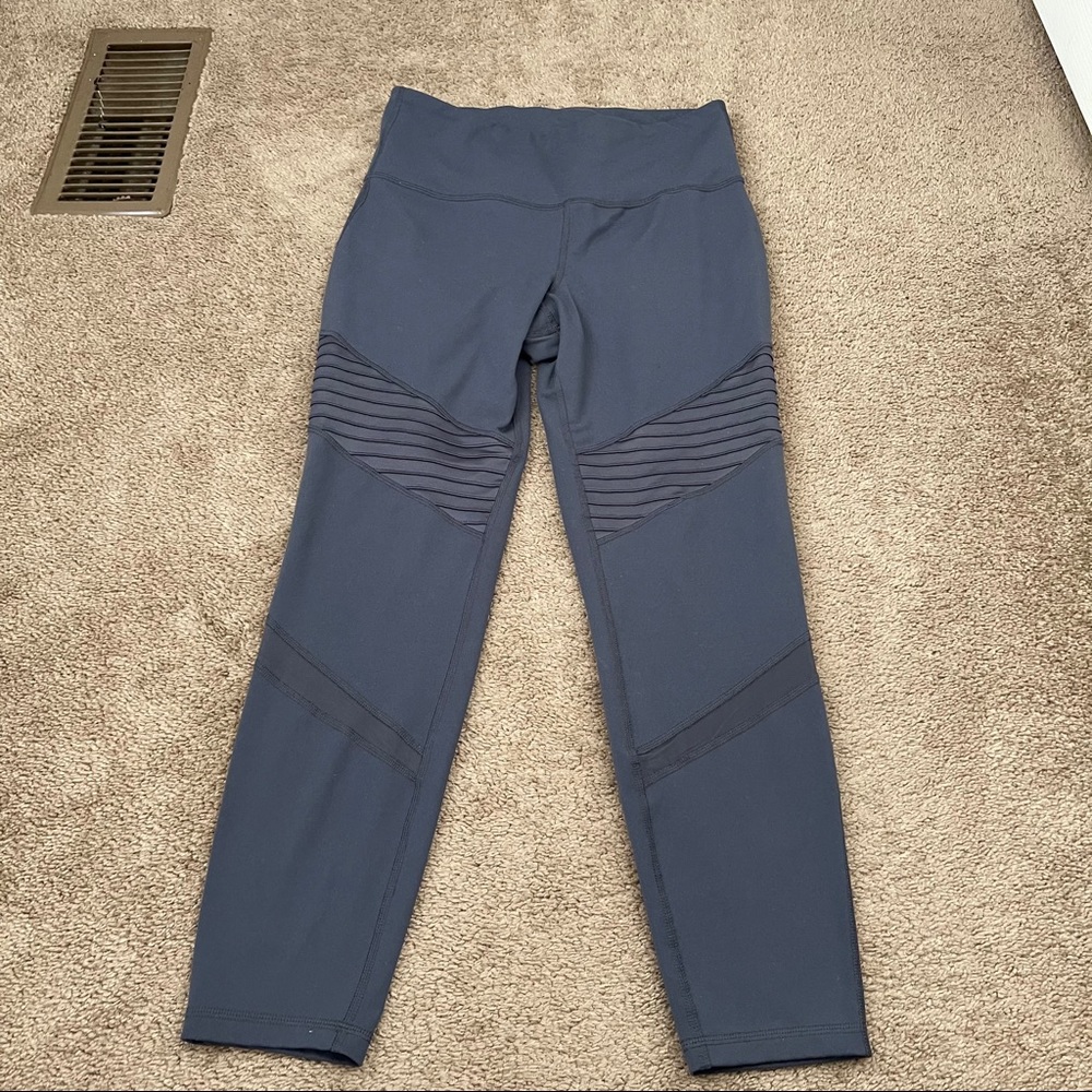 Old navy active gray moto leggings large